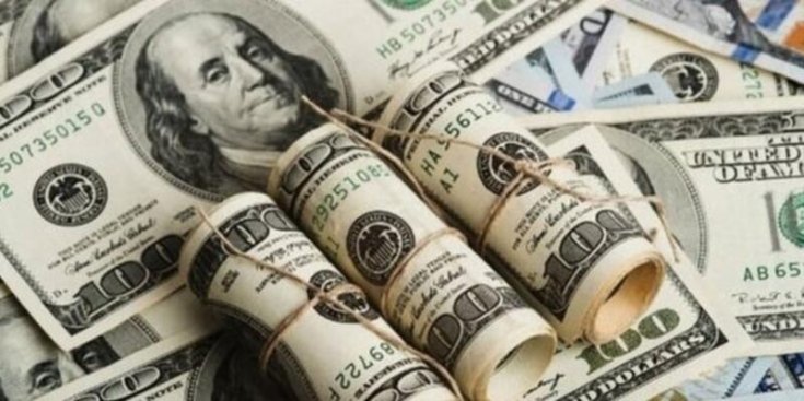 Dolar, güne 6,77 seviyesinde başladı