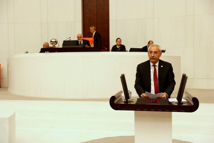 CHP'den çiftçi borçlarının 1 yıl süreyle faizsiz ertelenmesi için çağrı