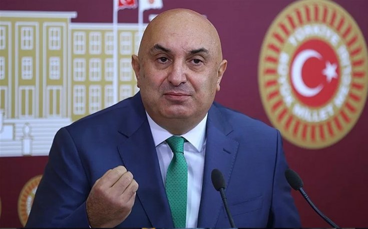 CHP'li Engin Özkoç: Ben bir kişinin değil milyonların sesiyim. Tehditler, yumruklar bizi yıldıramaz