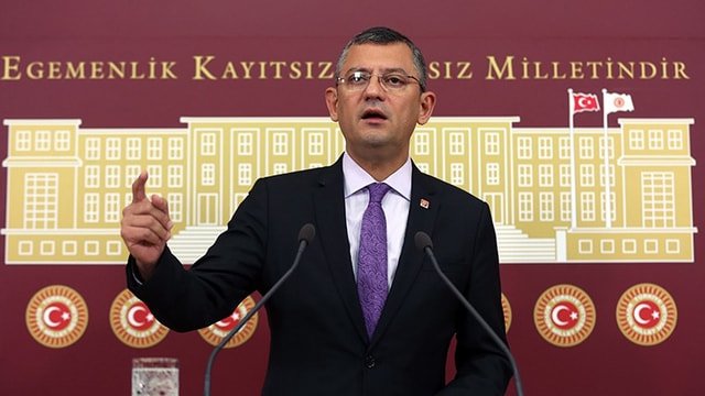 CHP'li Özel'den kömür madenleri için çağrı: İşçiler ücretli izne çıkarılmalı