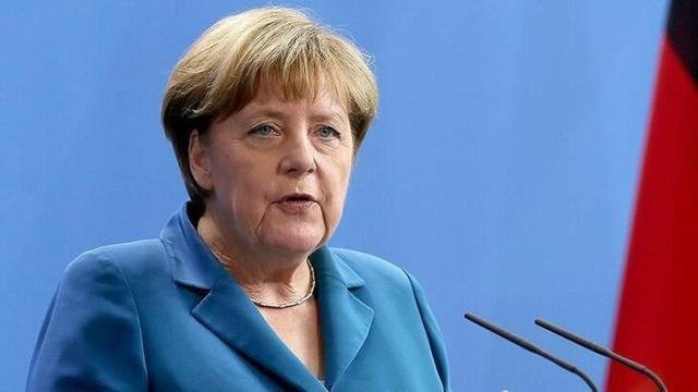 Merkel: Koronavirüs aşısı için 8 milyar euro gerekiyor