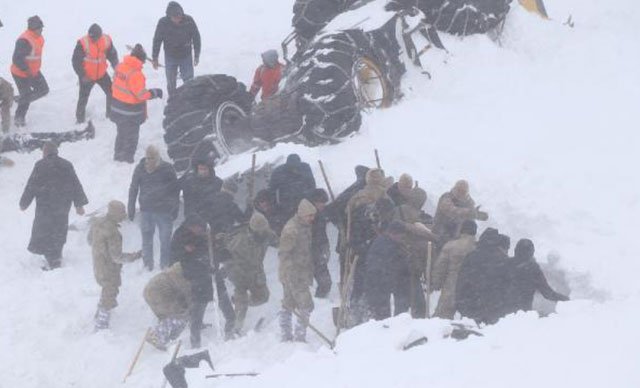 Van'da çığ altında kalan itfaiyecinin cansız bedeni 39 gün sonra bulundu