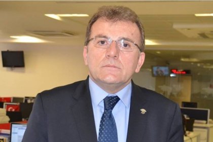 Adalet Partisi Genel Başkanı Dr. Vecdet Öz'den Ekrem İmamoğlu'na; 23 Haziran seçimlerinin üzerinden tam bir yıl geçti! İstanbul’un önemli sorunlarına ilişkin acil çözüm ve AKP döneminde yapılan büyük boyutlu yolsuzluklara dair yaptırım bekliyoruz