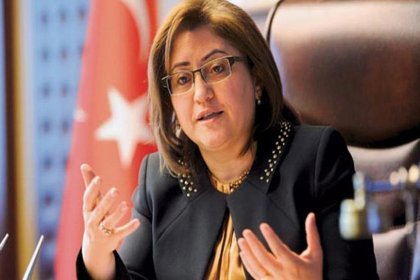 AKP'li Fatma Şahin: 65 yaş üstü sokağa çıkma yasağı fikri Mansur Yavaş'a ait