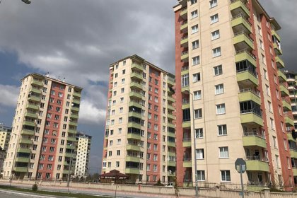 Apartman görevlisinin testi pozitif çıktı, 3 bina karantinaya alındı