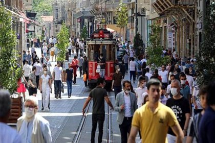 Bilim Kurulu üyesi Özlü: Ağır hasta sayısı artıyor, bazı kısıtlamalar gelebilir