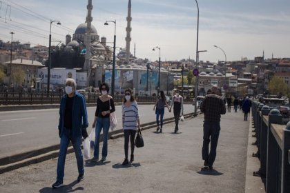 Bilim Kurulu üyesi Yamanel: Eylül ayında vaka sayılarının artabileceğini düşünüyoruz, daha dikkat etmemiz lazım