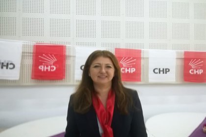 CHP Burhaniye İlçe Başkanlığı'na Aylin Yıldırım seçildi