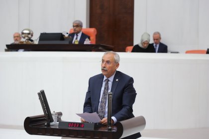 CHP'li Kaplan: Olası kötü senaryolara karşı solunum cihazı üretimi hızlandırılmalı