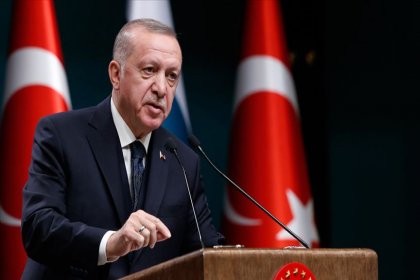 Erdoğan: Dünyanın birçok ülkesinde yatırımlar durmuşken Türkiye özgün bir yol izliyor