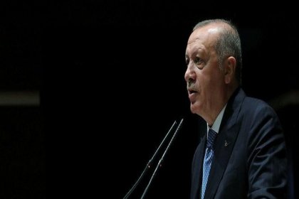 Financial Times: Erdoğan kumar oynarken Türkiye rezervlerini bitiriyor