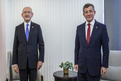 Kılıçdaroğlu ve Davutoğlu bir araya geliyor