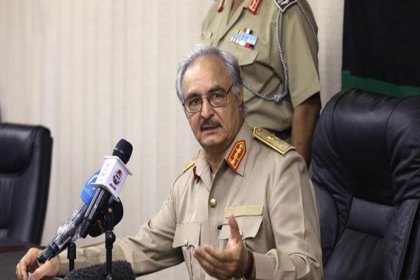 Libya'da Hafter ateşkes çağrısını kabul etti