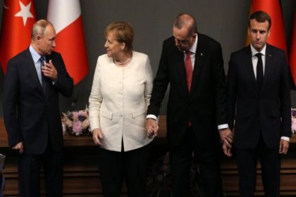 Merkel ve Macron Putin'i aradı, Erdoğan'la zirve önerdi