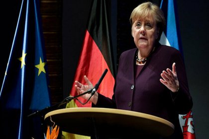 Merkel'den Libya'daki taraflara konferans daveti