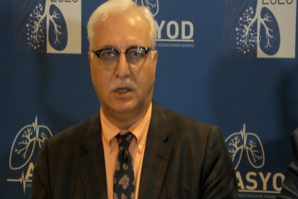 Prof. Dr. Tevfik Özlü: Ölüm oranlarımız düşük; sağlık sistemiyle gurur duymalı”