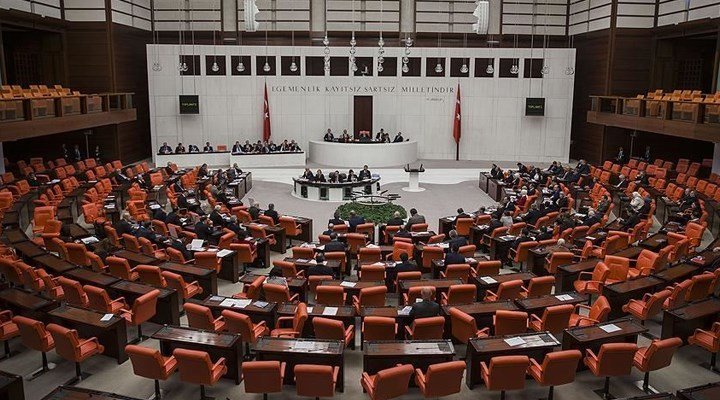 Asgari ücret tutarından vergi muafiyeti içeren kanun teklifi komisyondan geçti