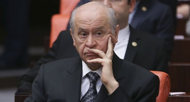 Bahçeli: 'Yurt diyerek banklarda yatmak neyin nesidir, bu reziller terör örgütü bağlantılıdır'