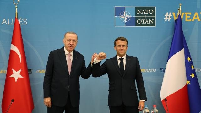 Erdoğan, Macron ile görüştü