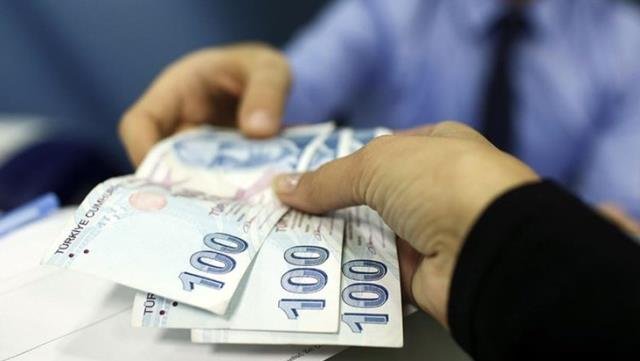 Esnaf ve sanatkarlara yönelik gelir kaybı desteği ödemeleri başladı