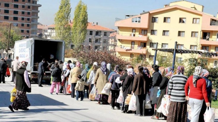 Halk yoksullaştı rezervler eridi