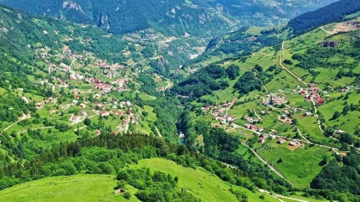 Taş ocağı yapımına direnen halk, AKP'li belediyeye geri adım attırdı