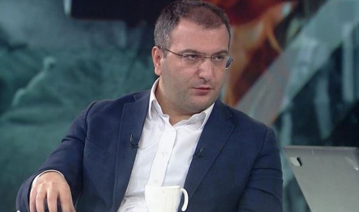 Yandaş Cem Küçük bile pahalılığa isyan etti: 'Fiyatlar can yakıyor, bugün 3 bin lirayla geçinmek imkansız ötesi bir şey'