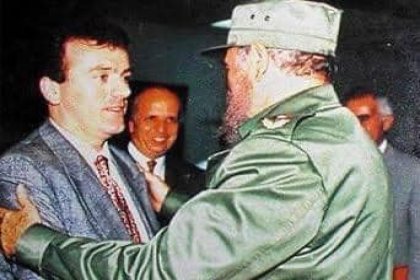 Adalet Partisi Genel Başkanı Vecdet Öz'den Fidel Castro paylaşımı