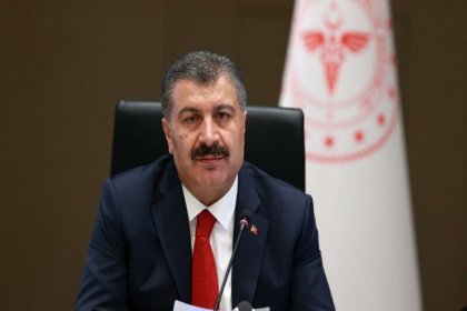 Bakan Koca: Aşı programımız tüm güçlüklere rağmen kararlılıkla sürecek, aşılamada sıra 55 yaşından büyüklere geldi