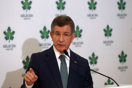 Davutoğlu'ndan hükümete: Çalışanı köle yapan modelinizi alıp gidin!