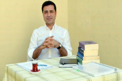 Demirtaş’tan Saray’a Hamza Yerlikaya'lı gönderme