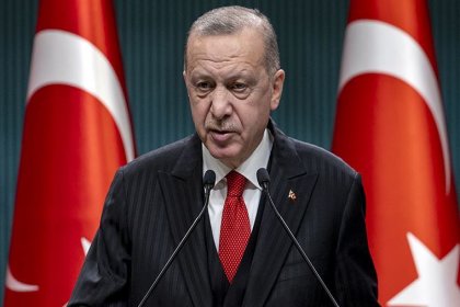 Erdoğan: Gelişmiş ülkelerin maske savaşına tutuştuğu bir dönemde biz birinci sınıf sağlık hizmetini ücretsiz sunduk