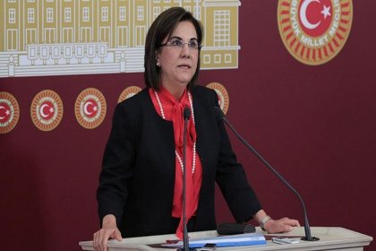 Gaye Usluer CHP'den istifa etti