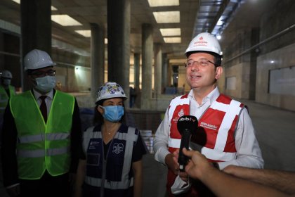 İmamoğlu: 1 yıl önce destek duvarını selamlamıştık şimdi tasarımı, sanatı konuşuyoruz