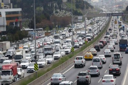 İstanbul Tabip Odası'ndan iktidara tepki: 'Sözde kapanma' kararınız ile virüs en çok vakaya sahip il olan İstanbul'dan tüm ülkeye yayılıyor