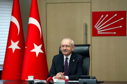 Kılıçdaroğlu: Sağlık emekçilerimize söz veriyorum can güvenliği endişesi yaşamadığınız bir sağlık sistemi kuracağız