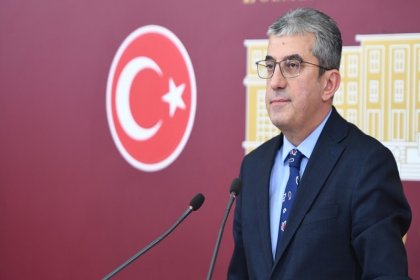 CHP'li Gökhan Günaydın: 'Ekrem İmamoğlu, İstanbul Büyükşehir Belediye Başkanımızdır. Bizim belediye başkanlarımızın belirlenmesine Parti Meclisi karar verir'