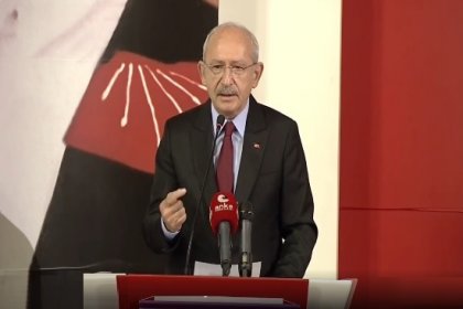 Kılıçdaroğlu, Kadın Kolları tarafından organize edilen 'Eşitlik Gelecek' başlıklı toplantısında konuştu