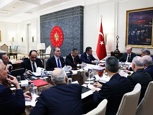 AKP Genel Başkanı ve Cumhurbaşkan Erdoğan'ın başkanlığında güvenlik toplantısı yapıldı