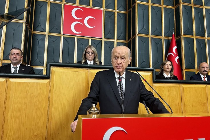 Devlet Bahçeli'den Mansur Yavaş'a; Haydi halkımızdan utanmadınız, be hey densizler, be hey sonradan görmeler Allah’tan da mı korkmadınız?