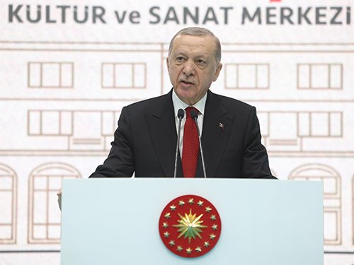 Erdoğan, Sebilürreşad Kültür ve Sanat Merkezi açılış programında konuştu; Herkes başının derdine, kendi hevasına, kendi menfaatini temin etmek sevdasına düştüğü zaman yıkılır!