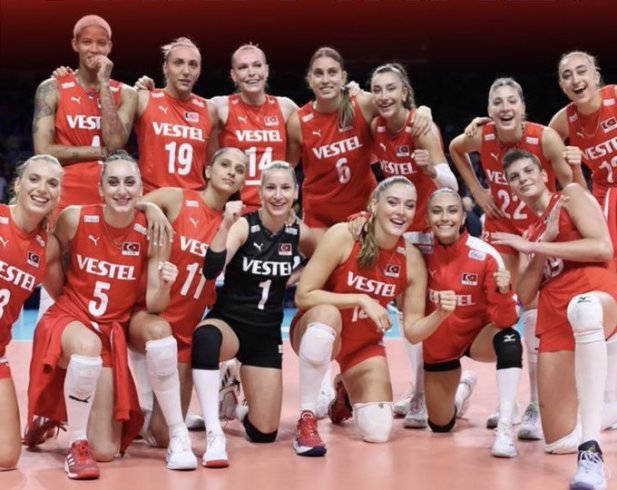 Kadın Voleybol Milli Takımımız, Paris 2024 Olimpiyat Oyunları'nda ilk maçında 29 Temmuz Pazartesi saat 10.00'da Hollanda ile karşılaşacak