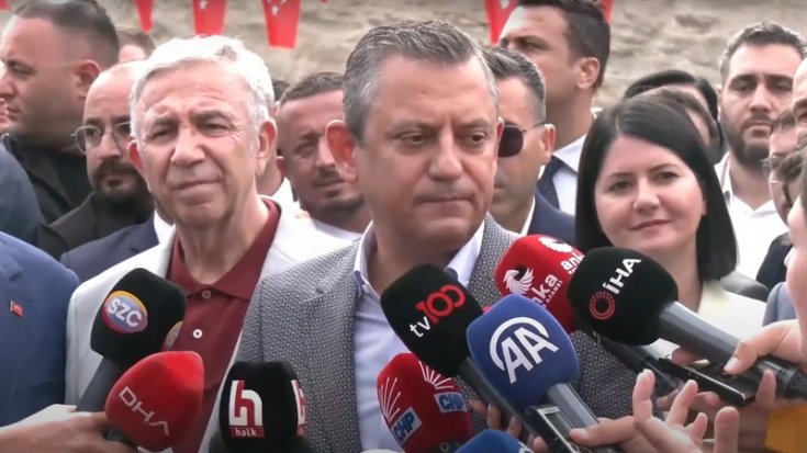 Özgür Özel: 'Saray’daki Kadar Bir Eli Yağda Bir Eli Balda Olan Bir Millet Yok'