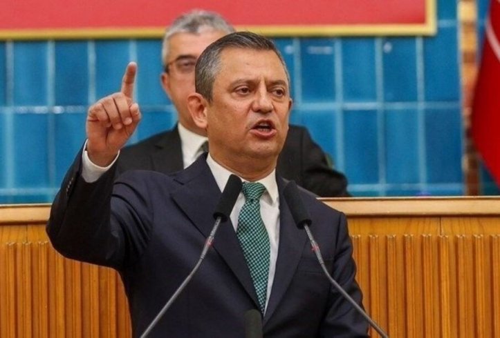 Özgür Özel; İktidar olunca teğmenlere kılıç töreni yaptıracağız