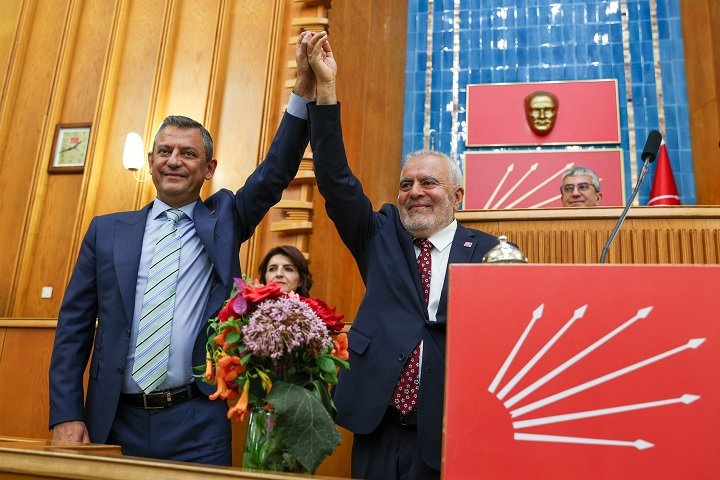 Özgür Özel: 'Zammı söke söke almak için… bütün geçinemeyenleri Gebze’ye bekliyoruz'