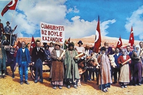 Türkiye Cumhuriyeti 101 yaşında!