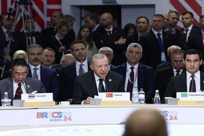 Erdoğan; BRICS’in daha adil bir küresel düzenin inşasına eşsiz katkılar sunduğuna inanıyoruz!