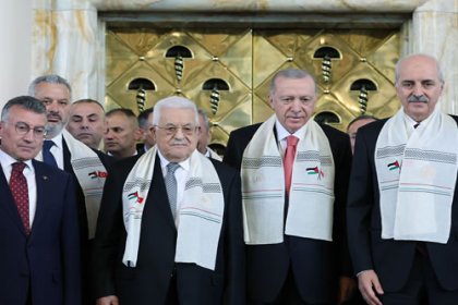 Erdoğan, Filistin Devlet Başkanı Abbas ile görüştü