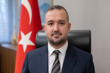 Fatih Karahan 'Enflasyon Raporu 2024-IV'ün bilgilendirme toplantısında; Bir kez daha altını çizmek isterim ki; fiyat istikrarı; sürdürülebilir büyüme ve toplumsal refah artışı için ön koşuldur!