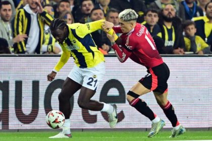 Fenerbahçe 1-1 Manchester United